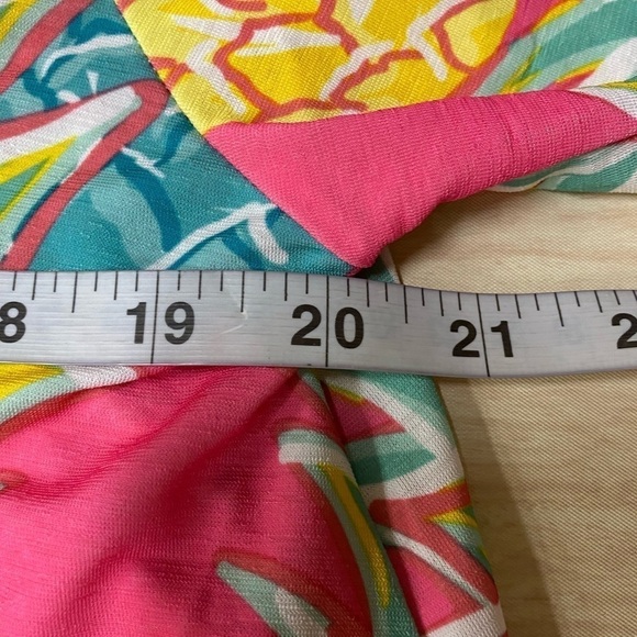 Simply Southern Pineapple Tunic Top Flowy Bright Colors Cruise Resort Wear SZ M - Picture 4 of 5